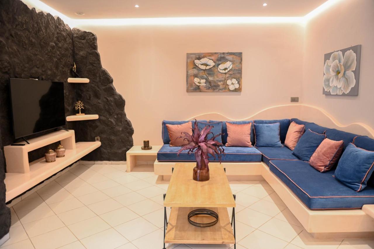 The Rock Luxury Homes 梅萨雷亚 外观 照片